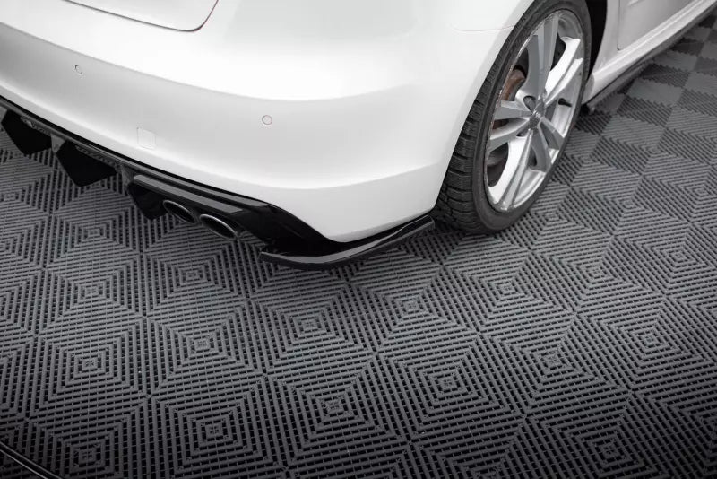 Maxton Design Diffusor Flaps für Audi S3 Sportback 8V Hochglanz schwarz – Ansicht 1