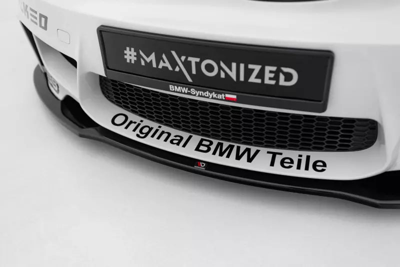 Maxton Design Frontlippe für BMW 1er M Coupe E82 Hochglanz schwarz – Ansicht 3
