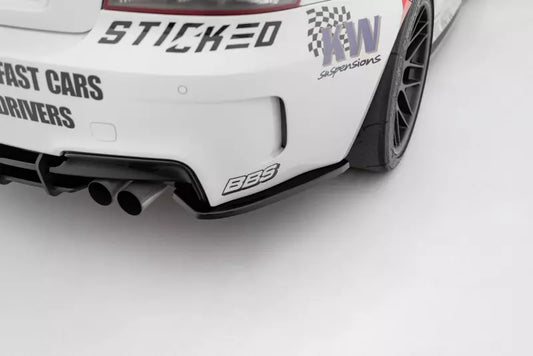 Maxton Design Diffusor Flaps für BMW 1er M Coupe E82 Hochglanz schwarz – Ansicht 1