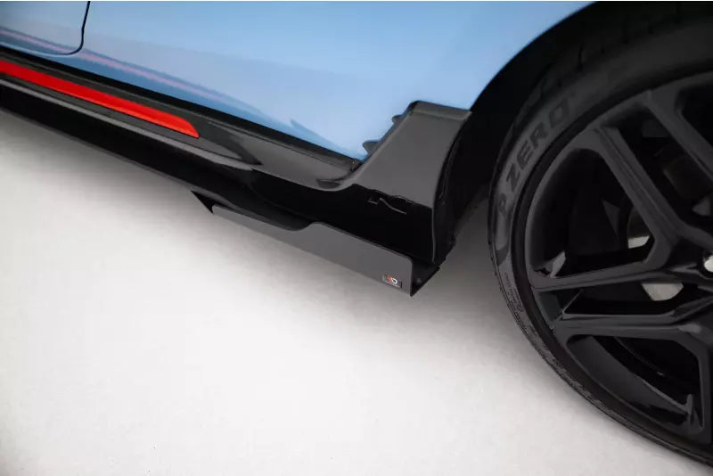 Maxton Design Street Pro Seitenschweller (Paar) für Hyundai Veloster N Mk2 schwarz mit Hochglanz Flaps – Ansicht 2