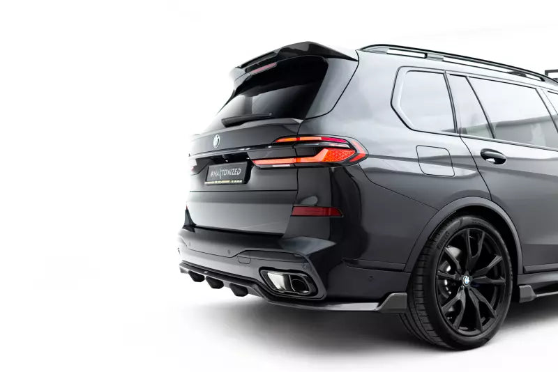 Maxton Design Carbon Heckdiffusor für BMW X7 M-Paket G07 Facelift 2022- – Ansicht 3
