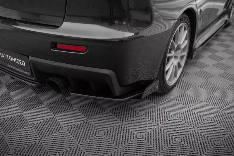 Maxton Design Street Pro Diffusor Flaps für Mitsubishi Lancer EVO X Hochglanz schwarz – Ansicht 2