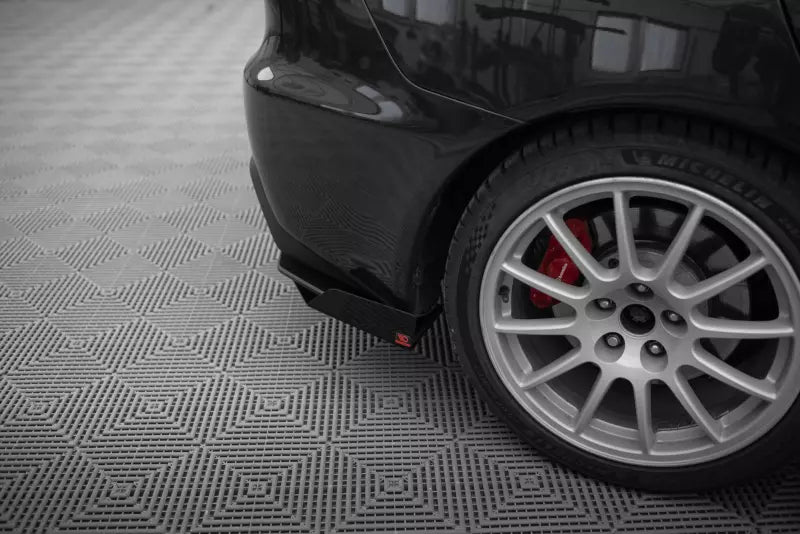 Maxton Design Street Pro Diffusor Flaps für Mitsubishi Lancer EVO X Hochglanz schwarz – Ansicht 3
