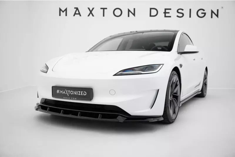 Maxton Design Frontlippe V.2 für Tesla Model 3 Performance Mk1 Facelift Hochglanz schwarz – Ansicht 1