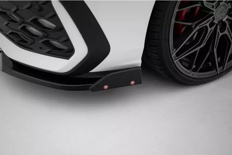 Maxton Design Frontlippe V.2 für VW Golf 8 Facelift GTI / GTE / R-Line Hochglanz schwarz mit Flaps – Ansicht 3