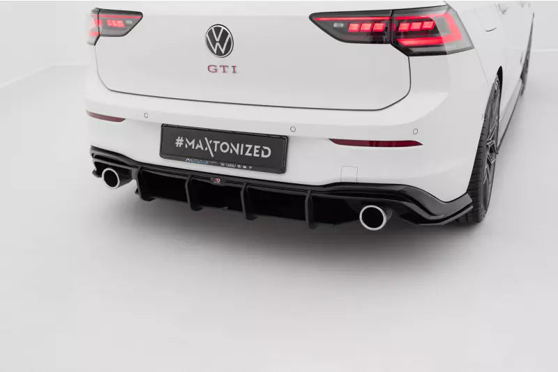 Maxton Design Street Pro Heckdiffusor V.4 für VW Golf 8 GTI schwarz – Ansicht 2