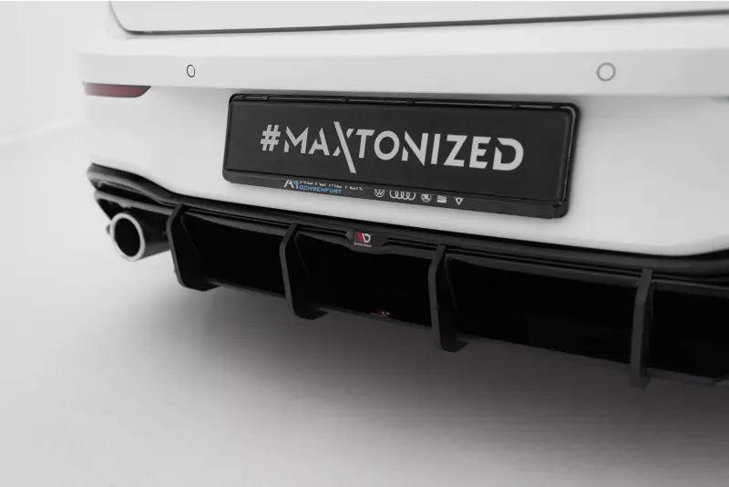 Maxton Design Street Pro Heckdiffusor V.4 für VW Golf 8 GTI schwarz – Ansicht 3