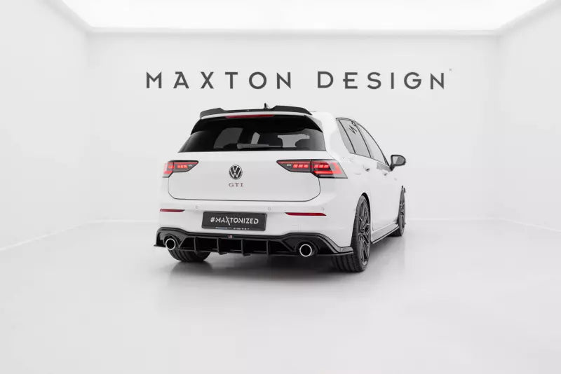 Maxton Design Street Pro Heckdiffusor V.5 für VW Golf 8 GTI schwarz – Ansicht 2