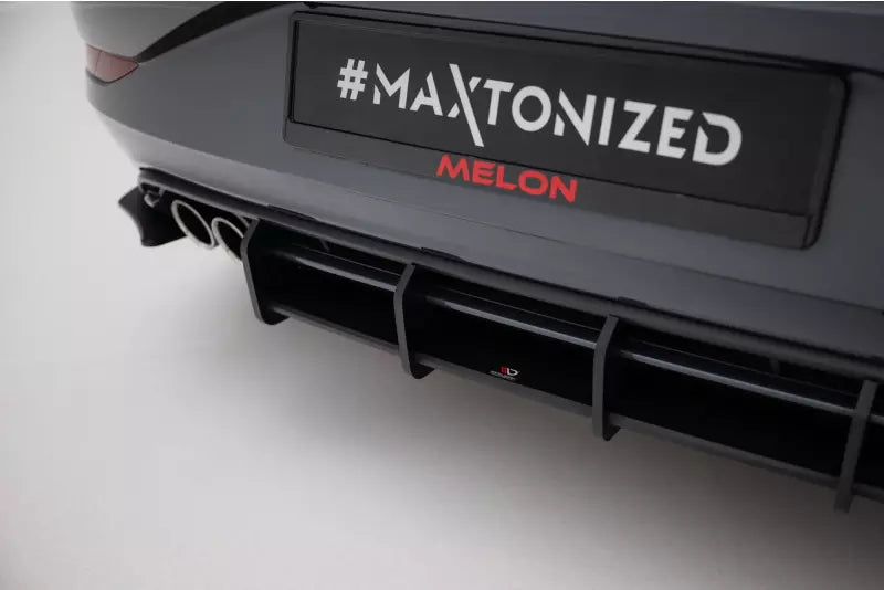 Maxton Design Street Pro Heckdiffusor für VW Polo GTI Mk6 Facelift schwarz mit Hochglanz Flaps – Ansicht 3