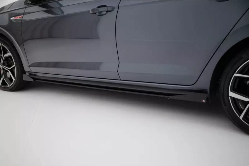 Maxton Design Street Pro Seitenschweller (Paar) für VW Polo GTI Mk6 Facelift schwarz mit Hochglanz schwarzen Flaps – Ansicht 3