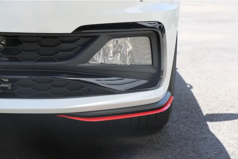 Maxton Design Diffusor Flaps V.5 für VW Polo 6 GTI Hochglanz rot – Ansicht 4