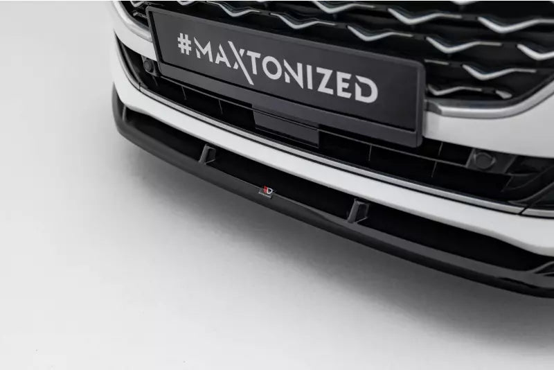 Maxton Design Frontlippe V.1 für Ford Focus Vignale Mk4 Hochglanz schwarz – Ansicht 3
