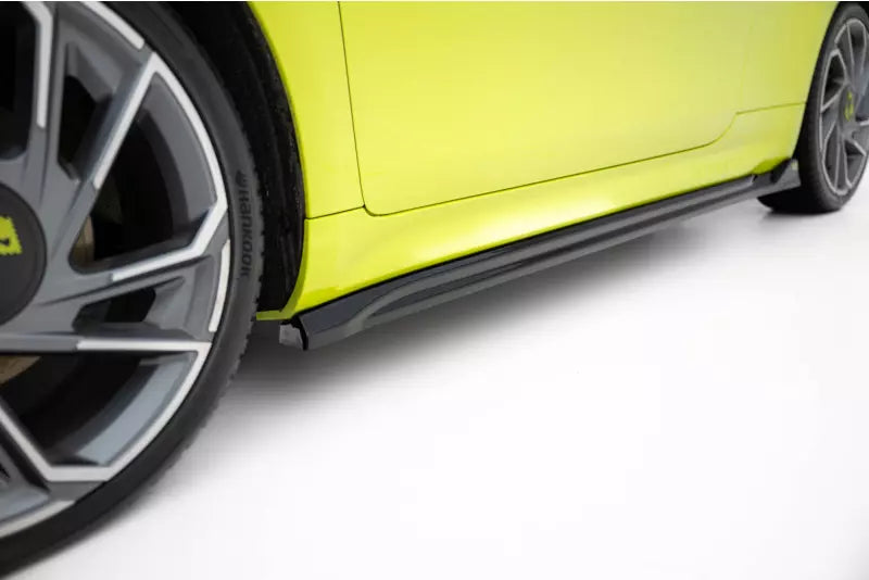 Maxton Design Seitenschweller (Paar) für Abarth 500e Hochglanz schwarz – Ansicht 3