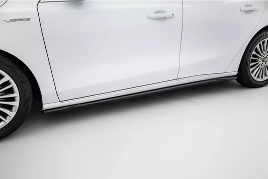 Maxton Design Seitenschweller (Paar) für Ford Focus Vignale Mk4 Hochglanz schwarz – Ansicht 1