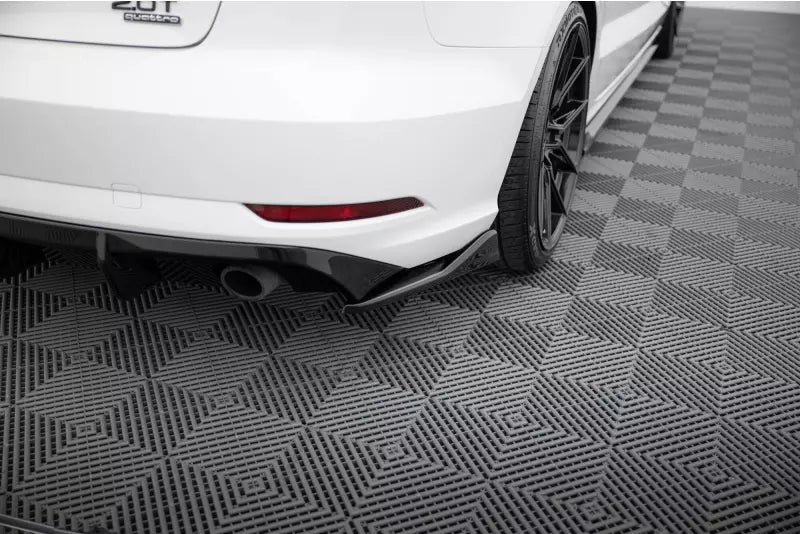 Maxton Design Diffusor Flaps V.2 für Audi A3 Limousine 8V Facelift Hochglanz schwarz – Ansicht 1