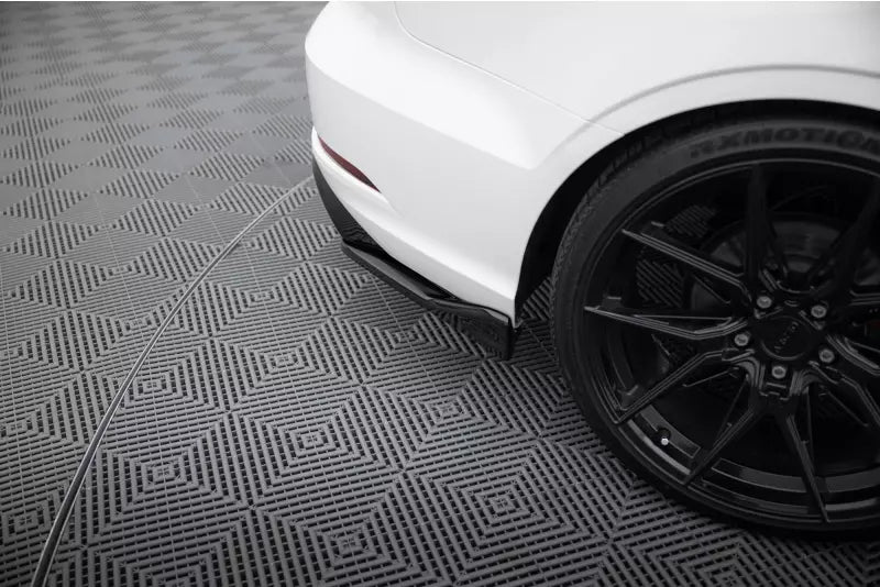 Maxton Design Diffusor Flaps V.2 für Audi A3 Limousine 8V Facelift Hochglanz schwarz – Ansicht 3