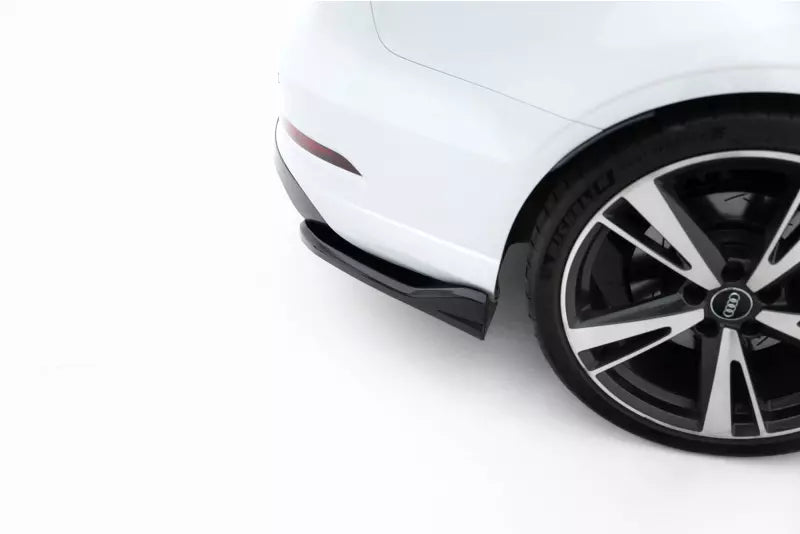 Maxton Design Diffusor Flaps V.5 für Audi RS3 Limousine 8V Facelift Hochglanz schwarz – Ansicht 2