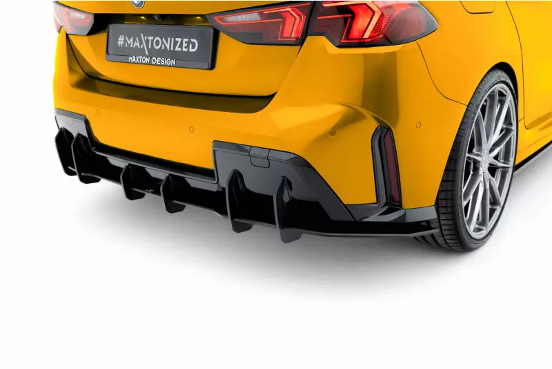 Maxton Design Street Pro Heckdiffusor für BMW 1er M-Paket F70 Schwarz – Ansicht 3