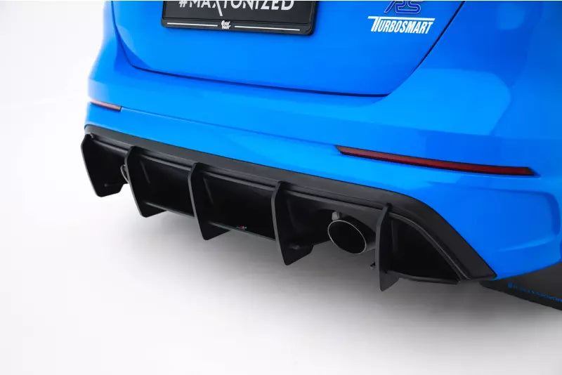 Maxton Design Street Pro Heckdiffusor V.2 für Ford Focus RS Mk3 (US-Version) Schwarz – Ansicht 2