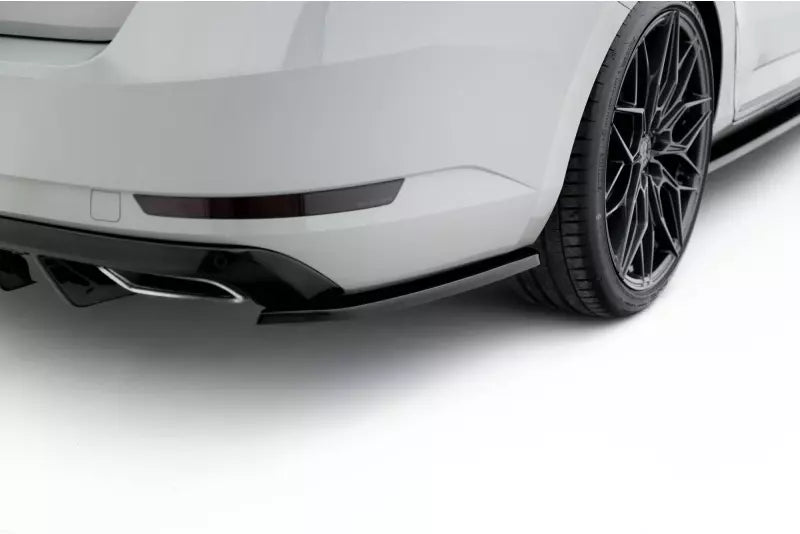 Maxton Design Diffusor Flaps V.3 für Skoda Superb Liftback / Combi Mk3 Hochglanz schwarz – Ansicht 1
