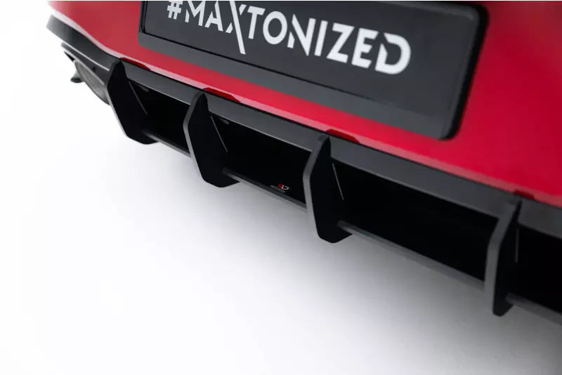 Maxton Design Street Pro Heckdiffusor V.2 für VW Golf 8 GTI Clubsport Facelift Schwarz – Ansicht 3