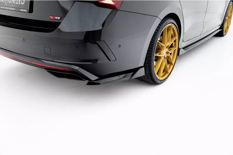 Maxton Design Diffusor Flaps V.6 für Skoda Octavia RS Liftback / Combi Mk4 / Mk4 Facelift Hochglanz schwarz – Ansicht 1