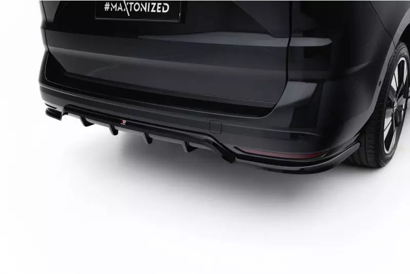 Maxton Design Heckdiffusor für VW Multivan Lang T7 Hochglanz schwarz – Ansicht 3