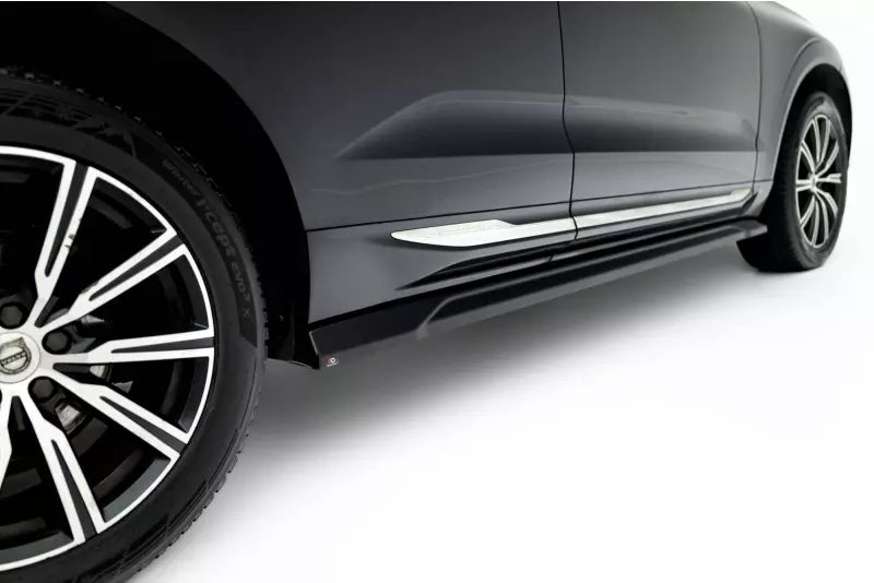 Maxton Design Seitenschweller (Paar) für Volvo XC60 Mk2 Hochglanz schwarz – Ansicht 1