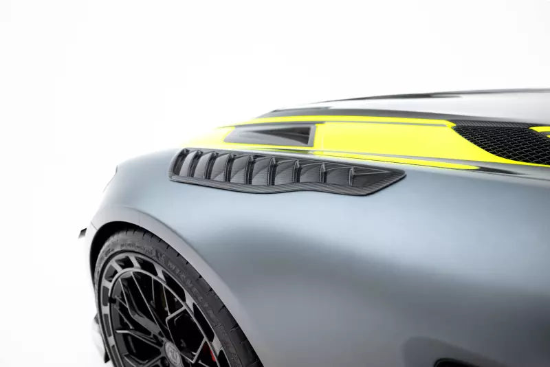 Maxton Design Carbon Lufteinlässe für Mercedes GT C C190 Facelift – Ansicht 3