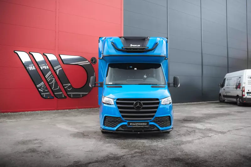 Maxton Design Frontlippe mit Flaps für Mercedes Sprinter Mk3 Hochglanz schwarz – Ansicht 3
