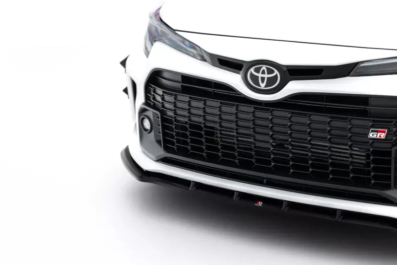 Maxton Design Frontlippe V.1 für Toyota GR Corolla Mk12 Hochglanz schwarz – Ansicht 1