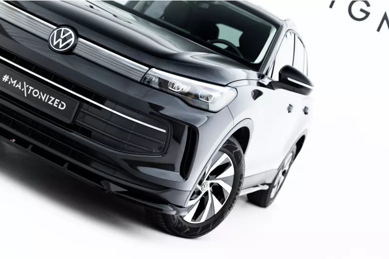 Maxton Design Frontlippe V.1 für VW Tiguan Mk3 Hochglanz schwarz – Ansicht 1