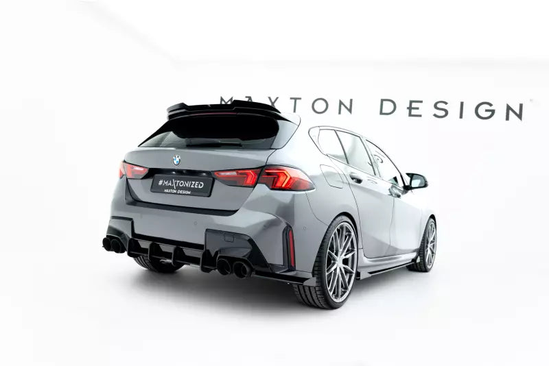 Maxton Design Diffusor Flaps V.1 für BMW M135i F70 Hochglanz schwarz – Ansicht 1