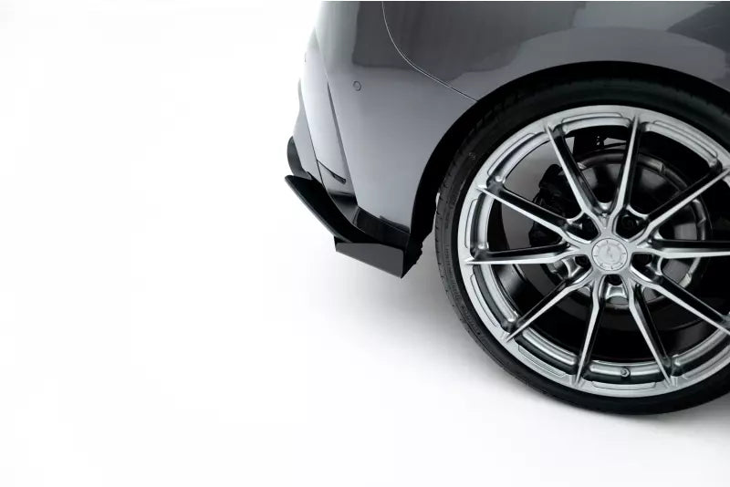 Maxton Design Diffusor Flaps V.1 für BMW M135i F70 Hochglanz schwarz – Ansicht 4