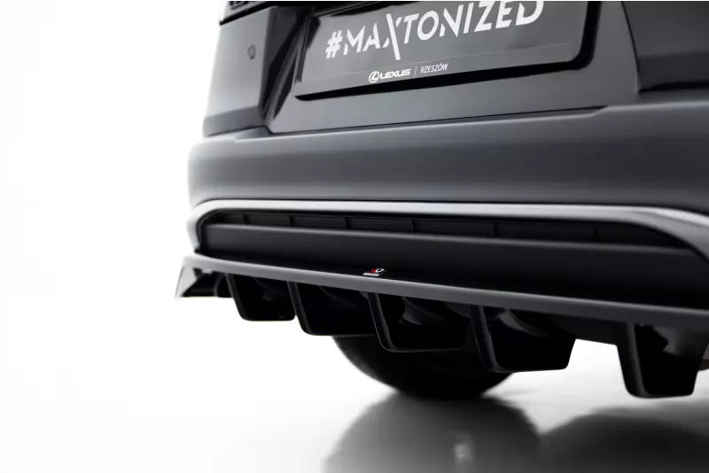 Maxton Design Heckdiffusor für Lexus UX F-Sport Mk1 Hochglanz schwarz – Ansicht 3