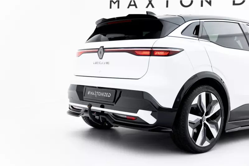 Maxton Design Heckdiffusor für Renault Megane E-Tech Electric Mk1 Hochglanz schwarz – Ansicht 3