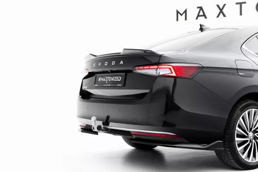 Maxton Design Heckdiffusor für Skoda Superb Mk4 Hochglanz schwarz – Ansicht 1