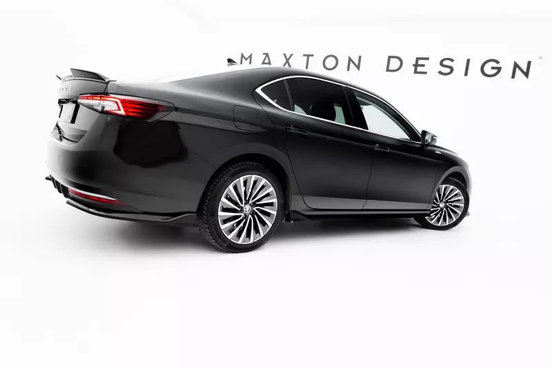 Maxton Design Seitenschweller (Paar) V.2 für Skoda Superb Mk4 Hochglanz schwarz – Ansicht 3