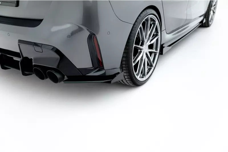 Maxton Design Street Pro Diffusor Flaps V.1 für BMW M135i F70 Schwarz matt mit Hochglanz Flaps – Ansicht 4