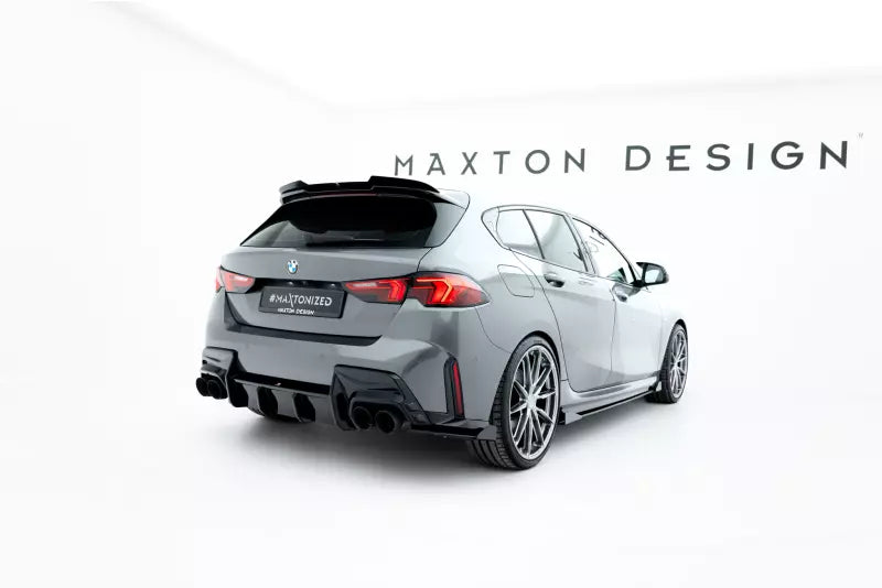 Maxton Design Street Pro Diffusor Flaps V.2 für BMW 1er M-Paket F70 Schwarz mit Hochglanz Flaps – Ansicht 1