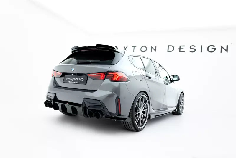 Maxton Design Street Pro Diffusor Flaps V.2 für BMW 1er M-Paket F70 Schwarz mit Hochglanz Flaps – Ansicht 3