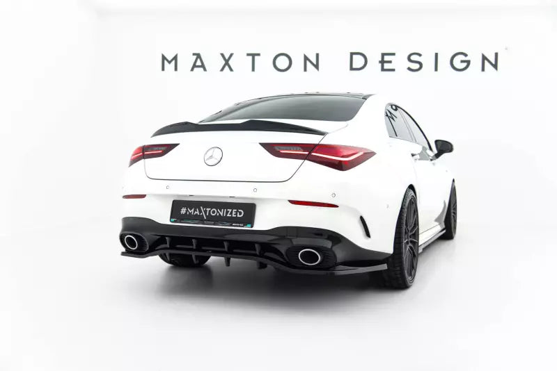 Maxton Design mittlerer Heckdiffusor DTM Look für Mercedes-AMG CLA 35 / 45 Coupe / Shooting Break C118 / X118 Facelift Hochglanz schwarz – Ansicht 2