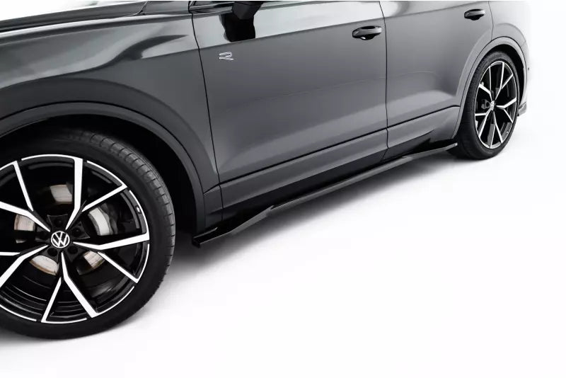 Maxton Design Seitenschweller (Paar) für VW Touareg R-line Mk3 Facelift Hochglanz schwarz – Ansicht 2