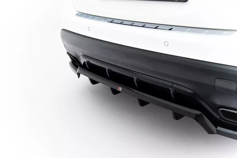 Maxton Design Heckdiffusor für Mercedes GLA 45 AMG X156 Facelift Hochglanz schwarz – Ansicht 3