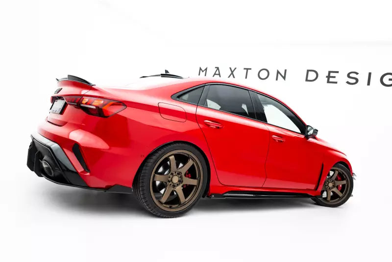Maxton Design Street Pro Seitenschweller mit Flaps für Audi RS3 Limousine 8Y Facelift Schwarz mit Hochglanz Flaps – Ansicht 1