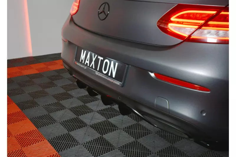 B-Ware Maxton Design Heckdiffusor für Mercedes C-Klasse W205 Coupe AMG-Line Hochglanz schwarz – Ansicht 1