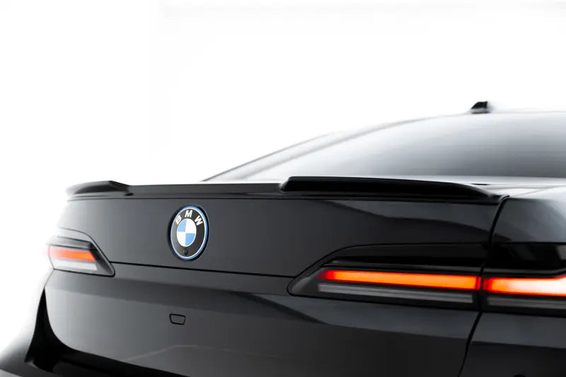 Maxton Design Heckspoiler 3D V.2 für BMW 7 M-Paket / M760e / i7 M-Paket G70 Hochglanz schwarz – Ansicht 1