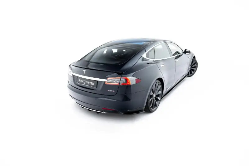 Maxton Design Heckspoiler Lippe V.2 für Tesla Model S Mk1 Hochglanz schwarz – Ansicht 1