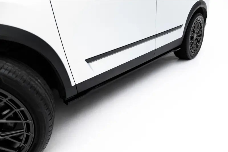 Maxton Design Seitenschweller (Paar) für Jaecoo 7 Mk1 Hochglanz schwarz – Ansicht 4