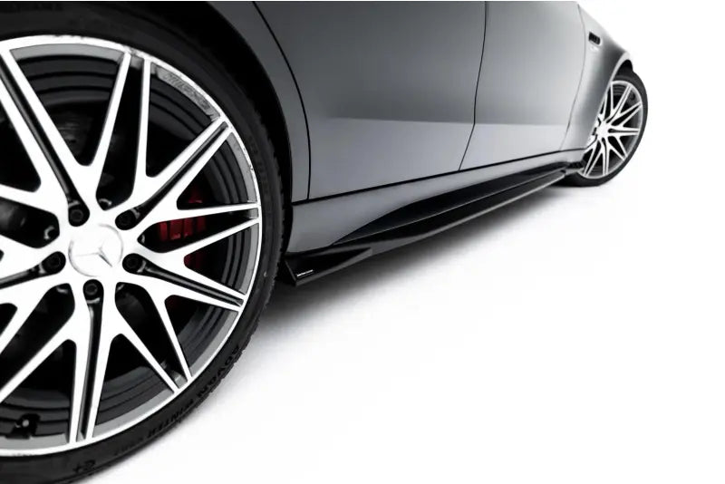 Maxton Design Seitenschweller (Paar) für Mercedes-AMG C63 Limousine / Kombi W206 / S206 Hochglanz schwarz – Ansicht 3